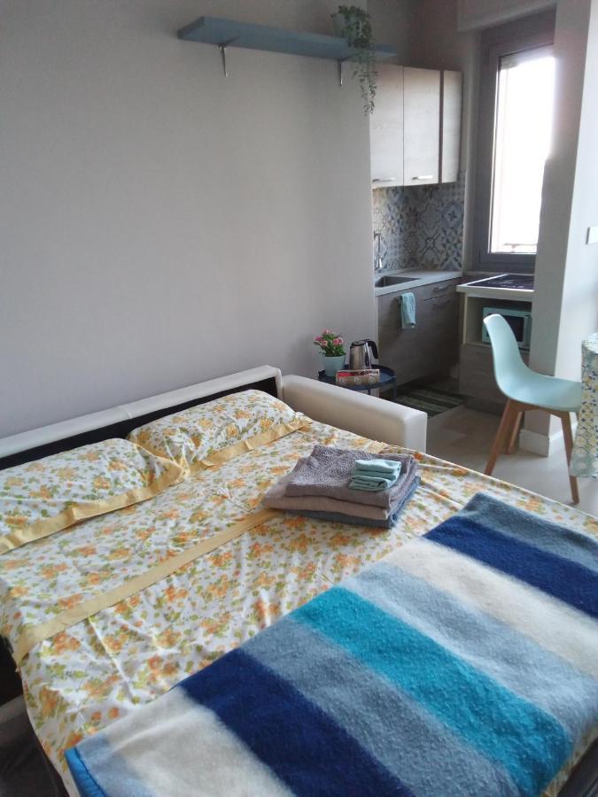A Due Passi Metro Italia '61 Apartment Торино Екстериор снимка